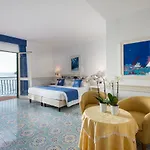 Hotell Hermitage 5*