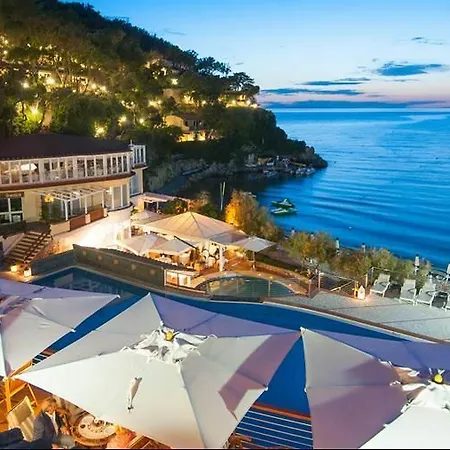 Hotel Hermitage 5*