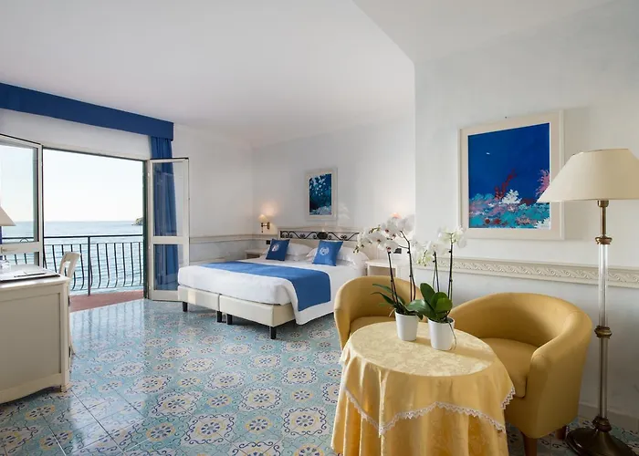 Hotel Hermitage 5*