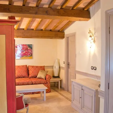 فندق Hermitage 5*